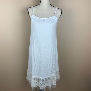 Lady’s World Lace Dress